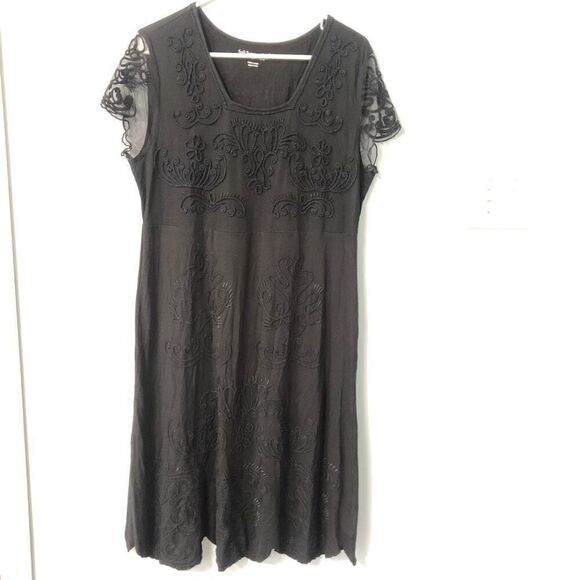 soft surroundings black embroidered sheer sleeves scalloped hem petite large - Picture 1 of 12
